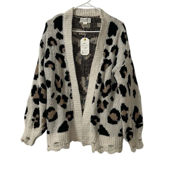 Loveriche Leopard Print Open Front Distressed Cardigan(Size Medium) - Picture 4 of 10